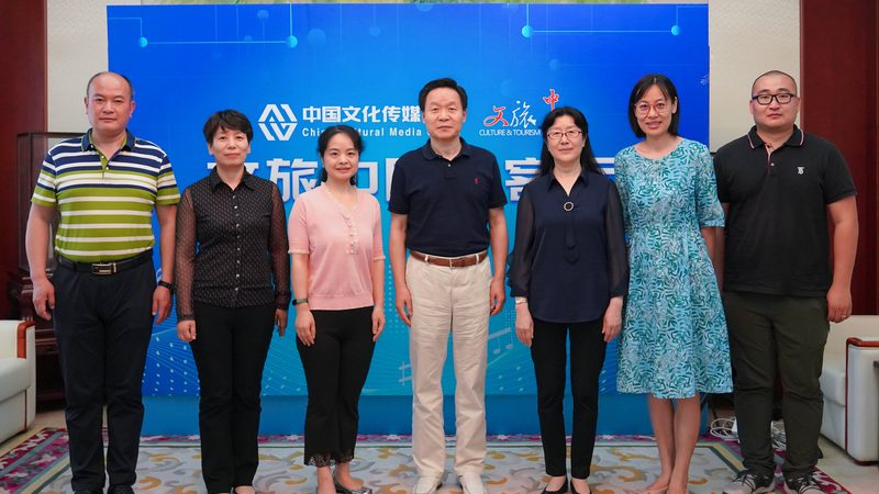 企业宣传片拍摄器材如何选？关键在于这几点**
